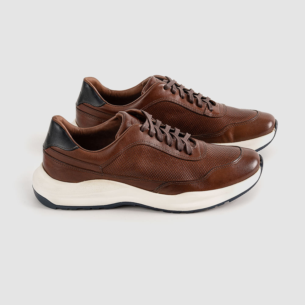 ESTILO AOS PÉS DOS HOMENS | Negócios PE